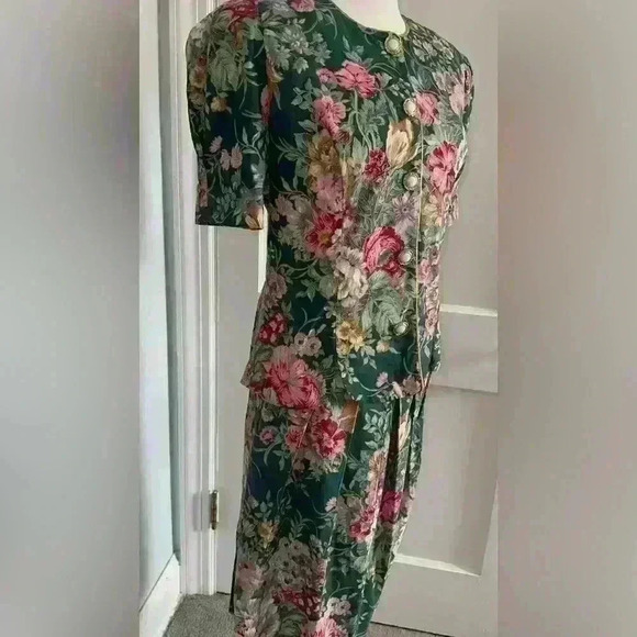 Vintage 90s Jessica Howard Floral Skirt Set - Picture 4 of 6